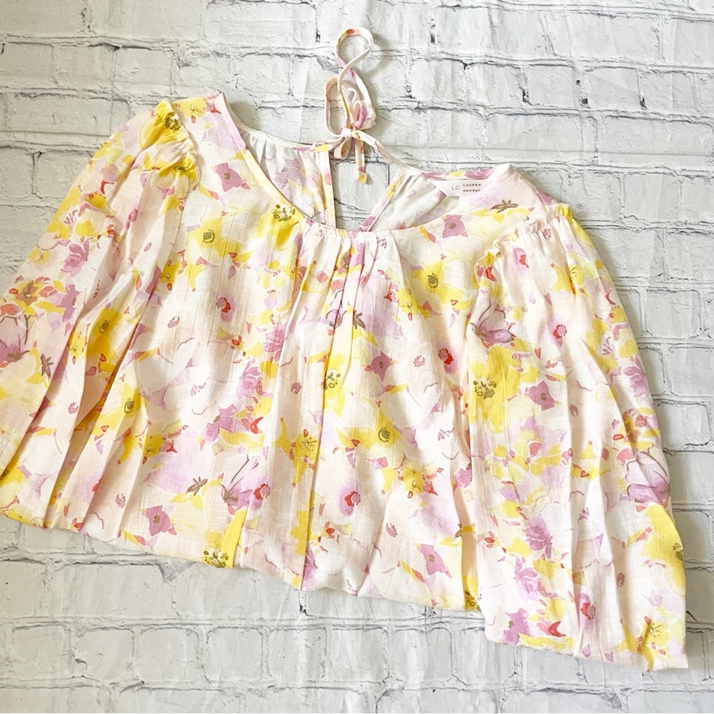 LC Lauren Conrad Cream & Floral 3/4 Sleeve Blouse
